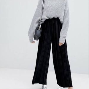 Velvet Pleat Pants